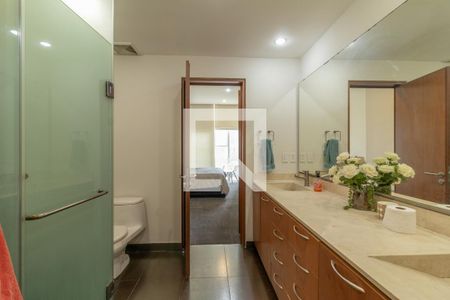 Baño de suite  de apartamento para alugar com 2 quartos, 115m² em Ampliación Granada, Ciudad de México