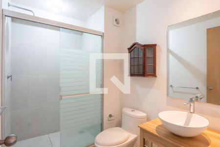 Baño  de apartamento para alugar com 2 quartos, 65m² em Manzanastitla, Ciudad de México
