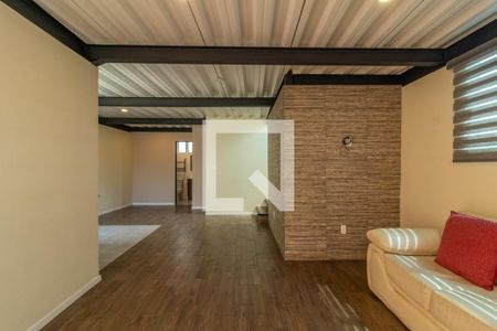 Sala - Comedor  de apartamento para alugar com 1 quarto, 50m² em Cumbres de Himalaya, Naucalpan de Juárez