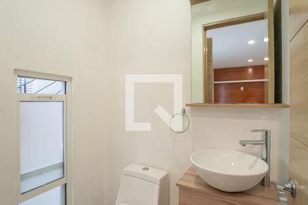 Medio baño  de apartamento para alugar com 2 quartos, 73m² em Bosques de Las Lomas, Ciudad de México