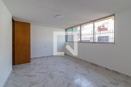 Recámara 3 de casa para alugar com 4 quartos, 244m² em Xotepingo, Ciudad de México